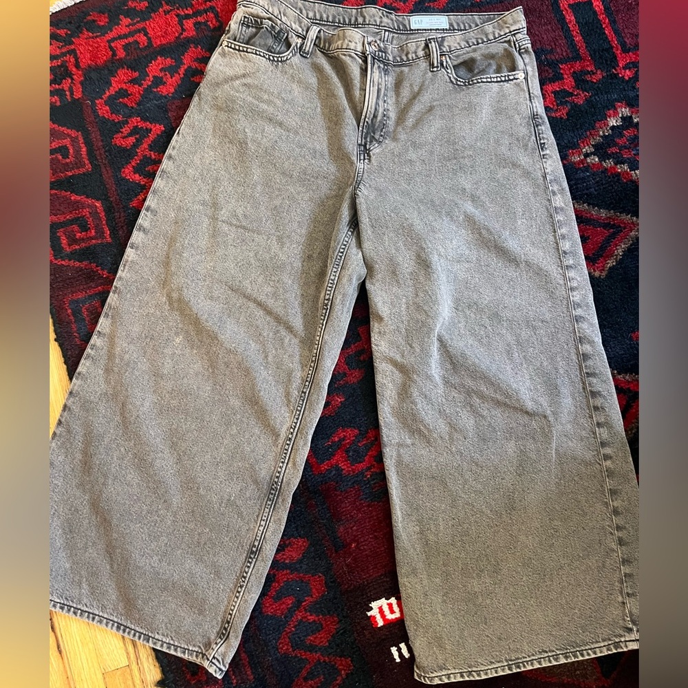 Gap baggy mid rise ultra soft denim. Dark Brown